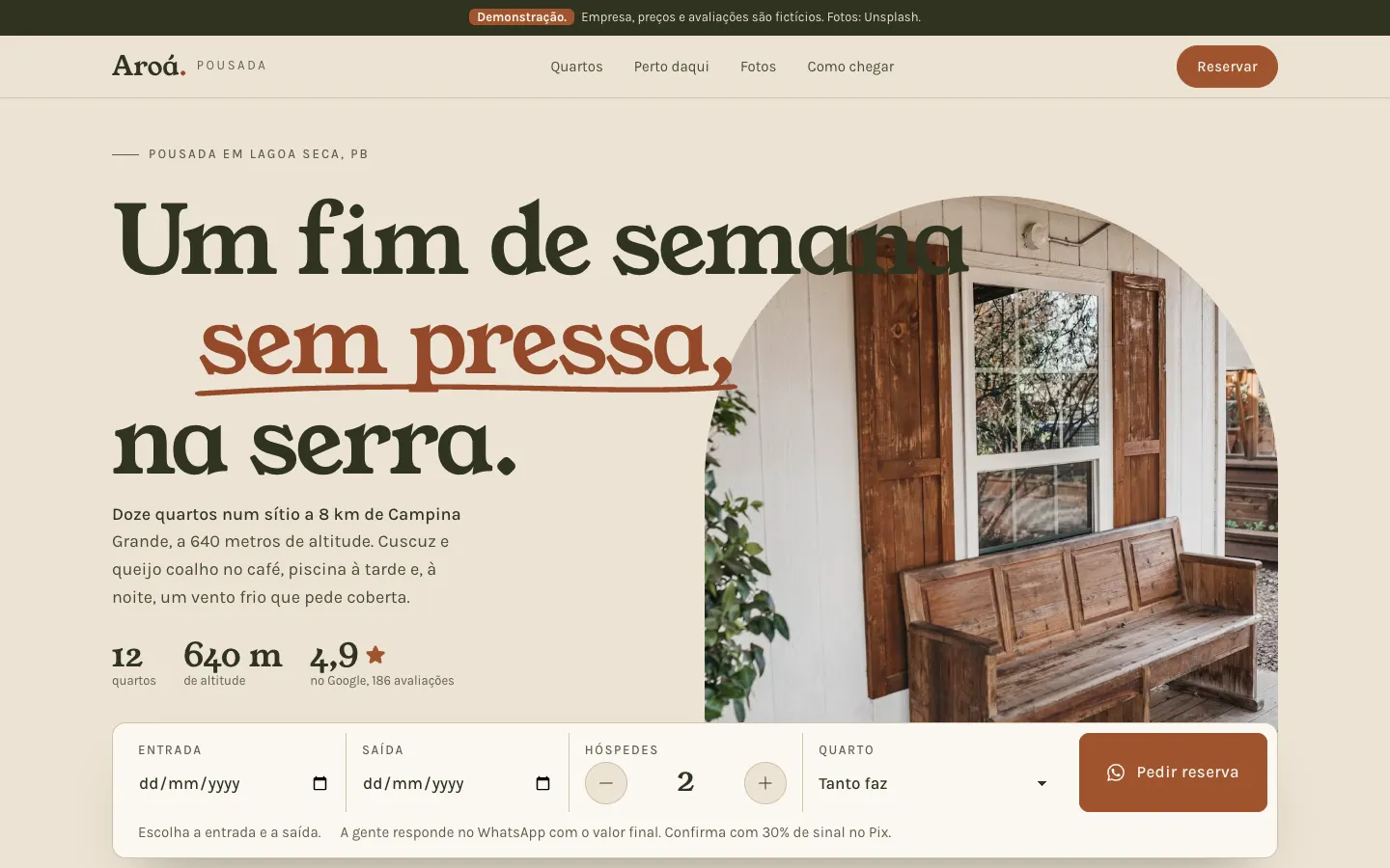 Tela do site de demonstração da Pousada Aroá